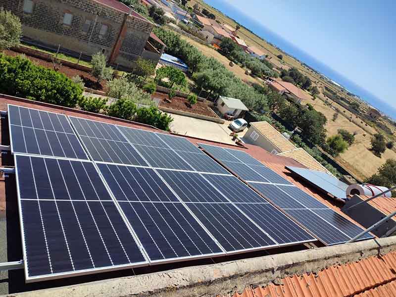 Green Choice for Seaside Apartment 20KW Solar Power System